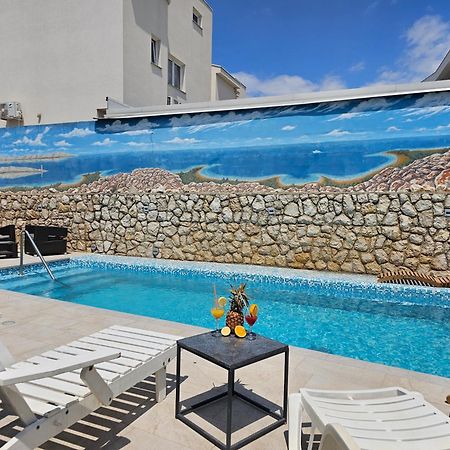 The Golden Grotto Apartments نوفاليا المظهر الخارجي الصورة