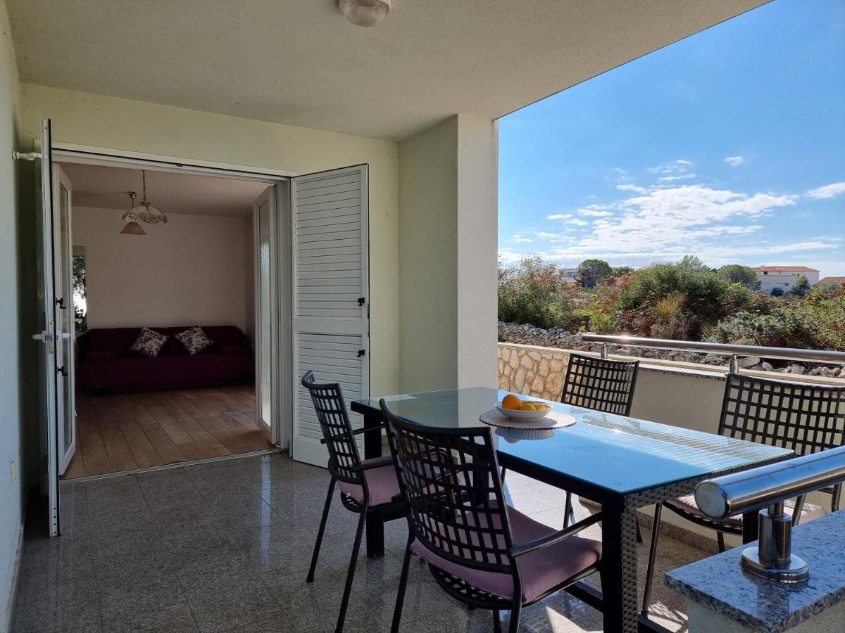 The Golden Grotto Apartments نوفاليا المظهر الخارجي الصورة