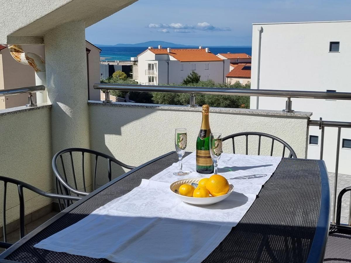 The Golden Grotto Apartments نوفاليا المظهر الخارجي الصورة