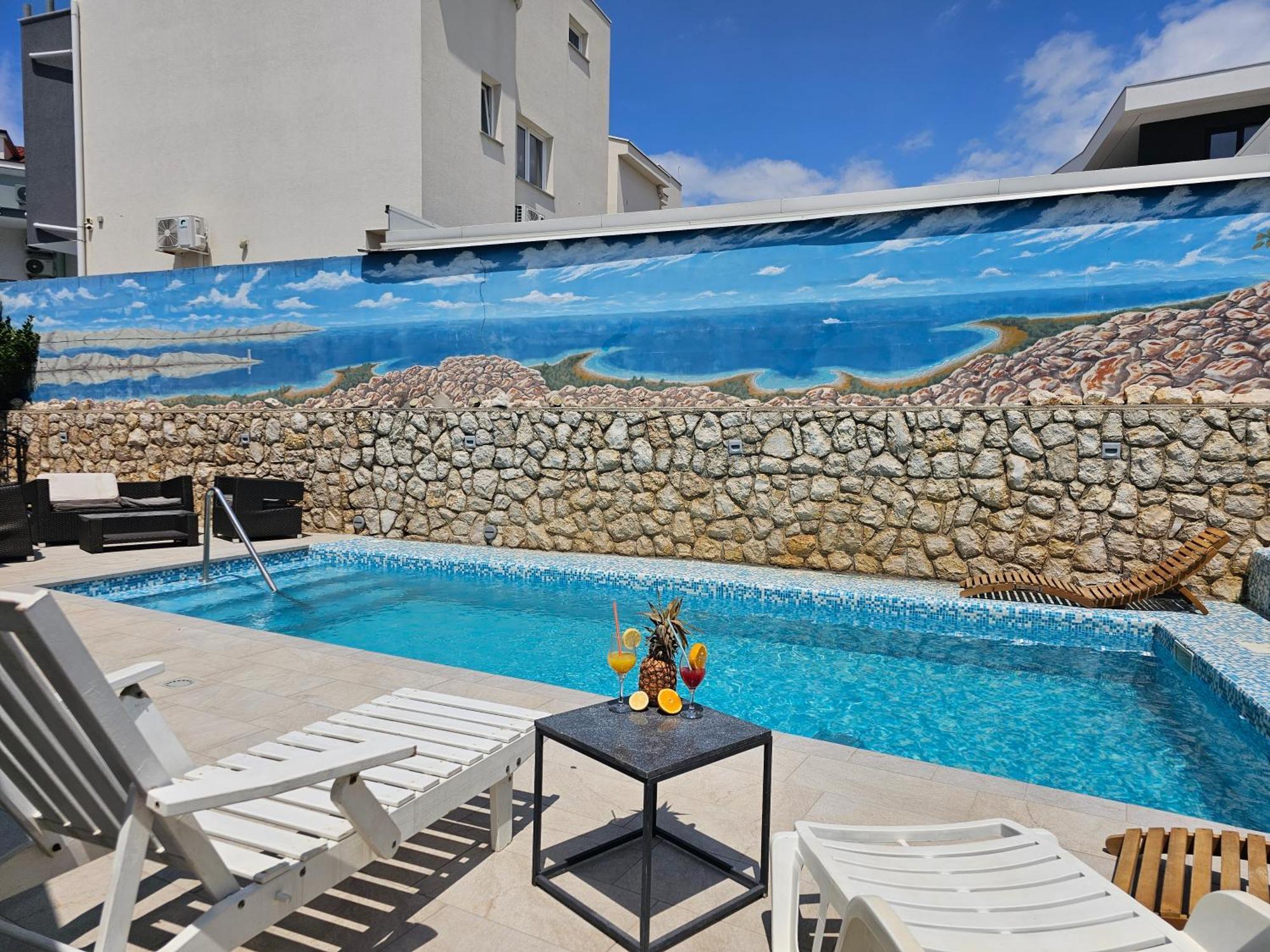 The Golden Grotto Apartments نوفاليا المظهر الخارجي الصورة